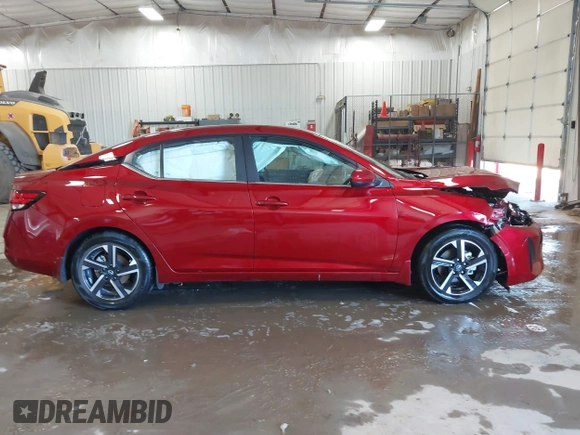 2024 Nissan Sentra SV with VIN 3N1AB8CV1RY366107, listed as a IAAI auction lot 41714847 with 7,983 mi miles and . Bid and sale history available at DreamBid. Image 13.