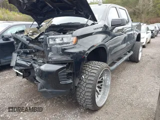 2019 Chevrolet Silverado 1500 with VIN 1GCUWDED4KZ179094, listed as a IAAI auction lot 41709716 with 161,582 mi miles and . Bid and sale history available at DreamBid. Image 2.