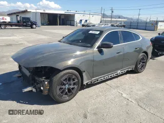 2022 BMW i4 eDrive40 z VIN WBY73AW02NFN19797, wystawiony jako Copart lot #72844893 z przebiegiem 14 353 mil mil oraz . Historia ofert i sprzedaży dostępna na DreamBid. Obrazek 1.