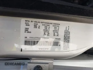 2006 Volvo XC90 2.5L Turbo z VIN YV4CZ592661236446, wystawiony jako IAAI lot #42342851 z przebiegiem 190 025 mil mil oraz . Historia ofert i sprzedaży dostępna na DreamBid. Obrazek 9.