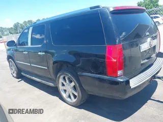2008 Cadillac Escalade ESV z VIN 1GYFC66858R167456, wystawiony jako IAAI lot #42339949 z przebiegiem 130 816 mil mil oraz . Historia ofert i sprzedaży dostępna na DreamBid. Obrazek 3.