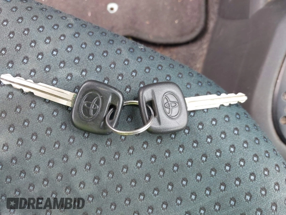2008 Toyota Yaris с VIN JTDJT923385201011, выставлен на аукционе IAAI как лот 42514021 с пробегом 157 853 миль миль и . История ставок и продаж доступна на DreamBid. Изображение 11.
