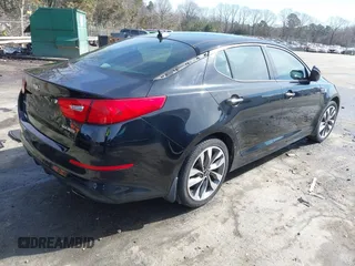2015 Kia Optima SX Turbo with VIN 5XXGR4A67FG407786, listed as a IAAI auction lot 41606324 with 194,837 mi miles. Bid and sale history available at carsss.com. Image 4.