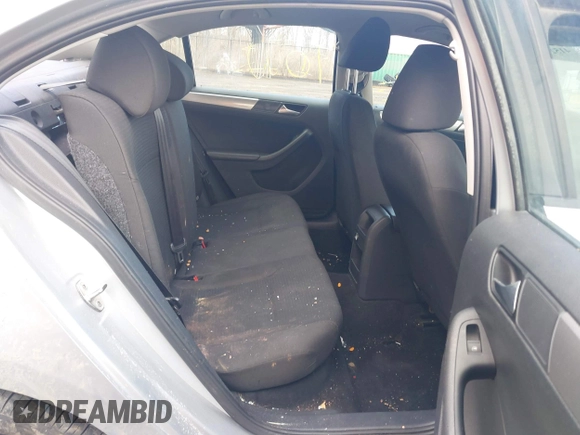 2015 Volkswagen Jetta Sedan 1.8T SE with VIN 3VWD17AJ3FM342172, listed as a IAAI auction lot 41527501 with 108,173 mi miles. Bid and sale history available at carsss.com. Image 8.