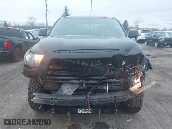2009 Toyota Tundra 4WD Truck with VIN 5TFBW54119X091419, listed as a IAAI auction lot 41031994 with 214,922 mi miles. Bid and sale history available at carsss.com. Image 12.