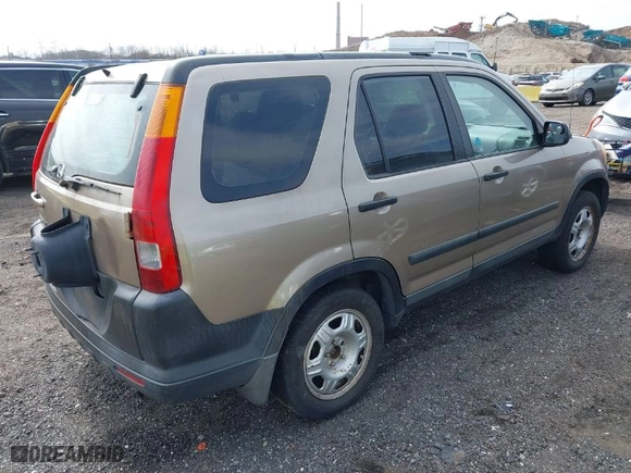 2005 Honda CR-V LX with VIN SHSRD78595U336462, listed as a IAAI auction lot 41790723 with 201,692 mi miles. Bid and sale history available at carsss.com. Image 4.