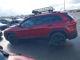 2017 Jeep Cherokee Sport с VIN 1C4PJLAB2HW577196, выставлен на аукционе IAAI как лот 41698252 с пробегом 123 997 миль миль и . История ставок и продаж доступна на DreamBid. Изображение 13.