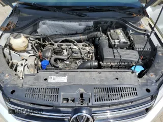 2012 Volkswagen Tiguan S with VIN WVGBV7AX6CW599465, listed as a Copart auction lot 54401705 with 107,434 mi miles and Clean Title. Bid and sale history available at DreamBid. Image 12.