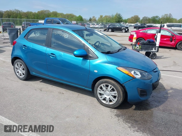 2012 Mazda 2 Sport z VIN JM1DE1KY5C0149990, wystawiony jako IAAI lot #42177069 z przebiegiem 85 371 mil mil oraz . Historia ofert i sprzedaży dostępna na DreamBid. Obrazek 1.