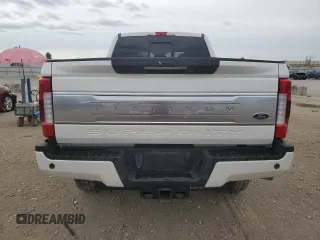 2017 Ford F-250 Lariat with VIN 1FT7W2BT6HEB89431, listed as a Copart auction lot 60673005 with 58,158 mi miles and Salvage title. Bid and sale history available at DreamBid. Image 6.