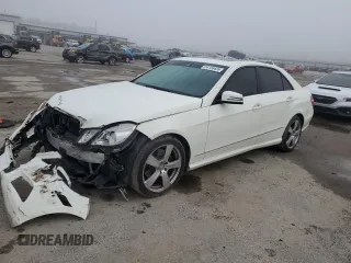 2010 Mercedes-Benz E 350 Luxury z VIN WDDHF8HB0AA099572, wystawiony jako Copart lot #54155435 z przebiegiem 62 107 mil mil oraz Szkoda całkowita • Salvage title. Historia ofert i sprzedaży dostępna na DreamBid. Obrazek 1.