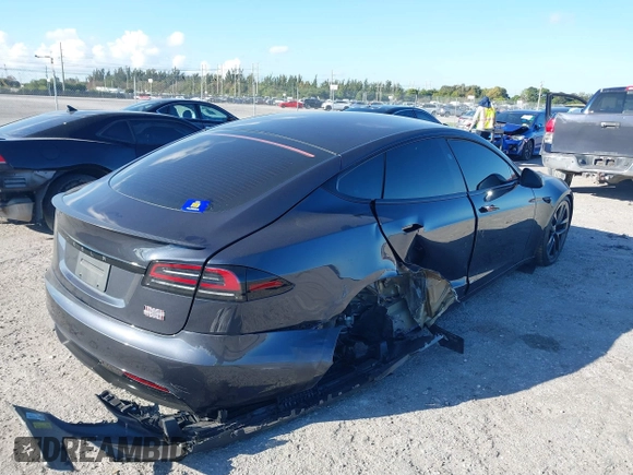 2023 Tesla Model S Plaid с VIN 5YJSA1E62PF530538, выставлен на аукционе IAAI как лот 41553415 с пробегом 31 392 миль миль и . История ставок и продаж доступна на DreamBid. Изображение 6.