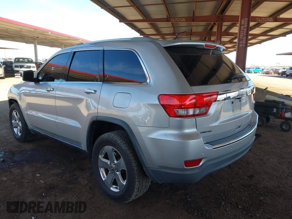 2012 Jeep Grand Cherokee Limited with VIN 1C4RJEBG7CC227488, listed as a IAAI auction lot 41881061 with 185,327 mi miles. Bid and sale history available at carsss.com. Image 3.