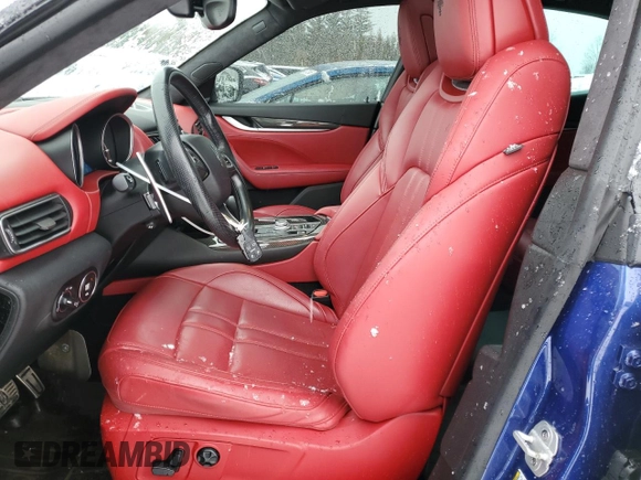 2018 Maserati Levante S GranSport z VIN ZN661YUS9JX285547, wystawiony jako Copart lot #46831575 z przebiegiem 60 369 mil mil oraz Czysty tytuł • Clean title. Historia ofert i sprzedaży dostępna na DreamBid. Obrazek 7.
