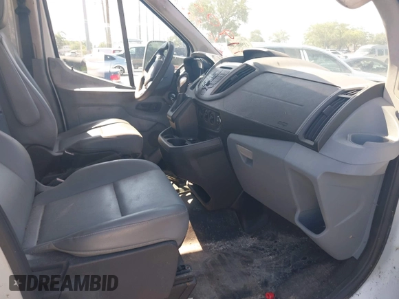 2015 Ford Transit Cargo with VIN 1FTNE2CM6FKA19277, listed as a IAAI auction lot 41906760 with 44,230 mi miles and . Bid and sale history available at carsss.com. Image 5.