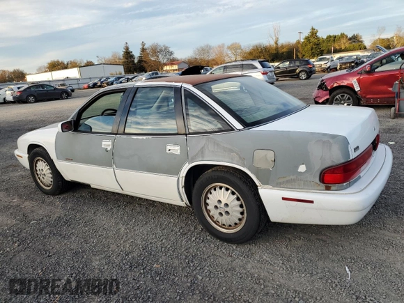 1996 Buick Regal with VIN 2G4WF52KXT1512650, listed as a Copart auction lot 79048884 with 225,558 mi miles and Salvage Title. Bid and sale history available at DreamBid. Image 2.
