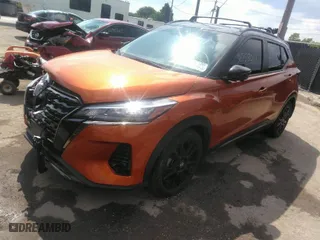 2021 Nissan Kicks SR with VIN 3N1CP5DV4ML555217, listed as a IAAI auction lot 36758001 with 29,042 mi miles. Bid and sale history available at carsss.com. Image 2.