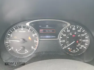 2018 Nissan Pathfinder SV z VIN 5N1DR2MN8JC613164, wystawiony jako Copart lot #51172865 z przebiegiem 126 016 mil mil oraz Szkoda całkowita • Salvage title. Historia ofert i sprzedaży dostępna na DreamBid. Obrazek 9.