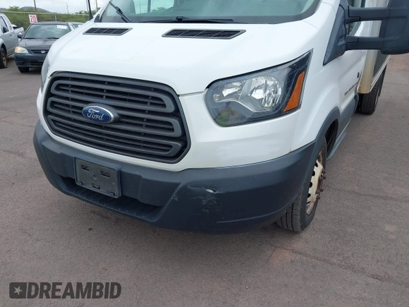 2017 Ford Transit z VIN 1FDBF8ZM1HKB48536, wystawiony jako IAAI lot #42306764 z przebiegiem 74 477 mil mil oraz . Historia ofert i sprzedaży dostępna na DreamBid. Obrazek 6.