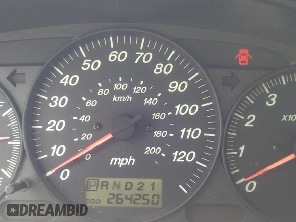 2001 Mazda MPV DX with VIN JM3LW28Y010169395, listed as a IAAI auction lot 38528516 with 264,250 mi miles and . Bid and sale history available at DreamBid. Image 7.