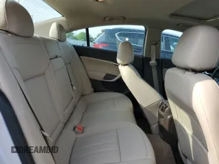 2017 Buick Regal Premium II z VIN 2G4GR5GX0H9133102, wystawiony jako Copart lot #55053435 z przebiegiem 29 980 mil mil oraz Szkoda całkowita • Salvage title. Historia ofert i sprzedaży dostępna na DreamBid. Obrazek 10.