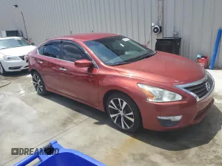2015 Nissan Altima SV z VIN 1N4AL3AP2FC425984, wystawiony jako Copart lot #55126005 z przebiegiem 112 445 mil mil oraz Szkoda całkowita • Salvage title. Historia ofert i sprzedaży dostępna na DreamBid. Obrazek 4.