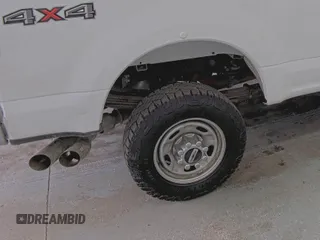 2019 Ford F-350 Platinum с VIN 1FT7W3BTXKED68083, выставлен на аукционе IAAI как лот 42602897 с пробегом 201 348 миль миль и . История ставок и продаж доступна на DreamBid. Изображение 49.