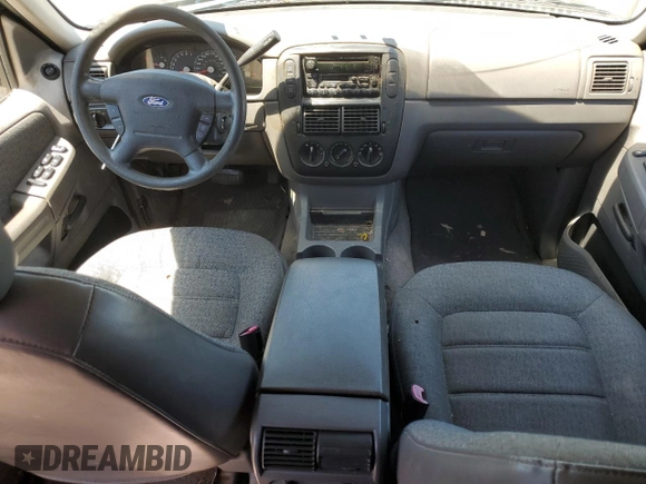2003 Ford Explorer XLS with VIN 1FMZU72K33UA28547, listed as a Copart auction lot 57717395 with 95,405 mi miles and Clean title. Bid and sale history available at DreamBid. Image 8.