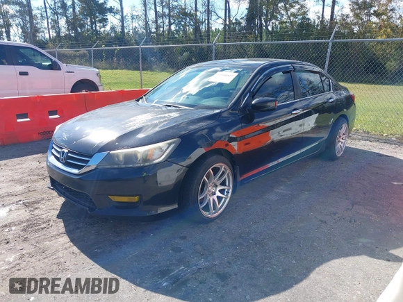 2015 Honda Accord Sport with VIN 1HGCR2F56FA087439, listed as a IAAI auction lot 40940527 with 295,777 mi miles and . Bid and sale history available at DreamBid. Image 17.