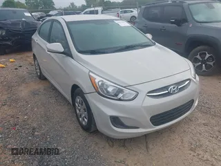 2016 Hyundai Accent SE z VIN KMHCT4AE9GU164447, wystawiony jako IAAI lot #41977455 z przebiegiem 43 346 mil mil oraz . Historia ofert i sprzedaży dostępna na DreamBid. Obrazek 1.