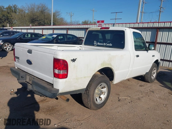 2011 Ford Ranger XL z VIN 1FTKR1AD7BPB20667, wystawiony jako IAAI lot #41761721 z przebiegiem 81 216 mil mil oraz . Historia ofert i sprzedaży dostępna na DreamBid. Obrazek 4.