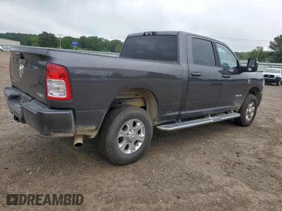 2024 Ram 2500 Big Horn z VIN 3C6UR5DL3RG410929, wystawiony jako Copart lot #55666875 z przebiegiem 8 795 mil mil oraz Szkoda całkowita • Salvage title. Historia ofert i sprzedaży dostępna na DreamBid. Obrazek 3.