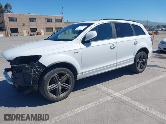 2015 Audi Q7 3.0T S line Prestige with VIN WA1DGAFE0FD027782, listed as a IAAI auction lot 41856552 with 116,563 mi miles. Bid and sale history available at carsss.com. Image 18.