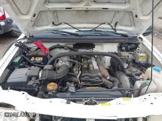 2001 Chevrolet Tracker with VIN 2CNBJ13CX16910826, listed as a IAAI auction lot 41510123 with NaN miles. Bid and sale history available at carsss.com. Image 10.