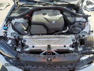 2023 BMW 3 Series 330i z VIN 3MW69FF02P8D08357, wystawiony jako Copart lot #57848895 z przebiegiem 9 923 mil mil oraz Szkoda całkowita • Salvage title. Historia ofert i sprzedaży dostępna na DreamBid. Obrazek 11.