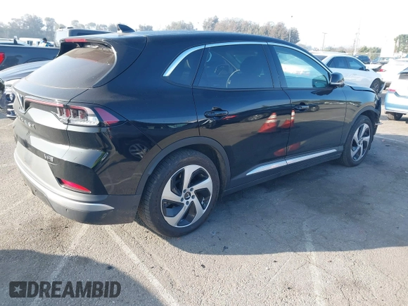 2023 VinFast VF 8 Eco с VIN RLLV1AEB9PH003158, выставлен на аукционе IAAI как лот 41615030 с пробегом 8 711 миль миль и . История ставок и продаж доступна на DreamBid. Изображение 4.