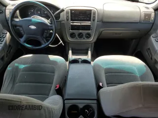 2005 Ford Explorer XLT with VIN 1FMZU63E15UB25770, listed as a Copart auction lot 65514395 with 206,129 mi miles and Clean title. Bid and sale history available at DreamBid. Image 8.