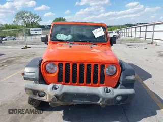 2020 Jeep Gladiator Sport S с VIN 1C6HJTAG1LL154854, выставлен на аукционе IAAI как лот 42272169 с пробегом 66 909 миль миль и . История ставок и продаж доступна на DreamBid. Изображение 12.