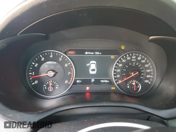 2019 Kia Stinger GT1 with VIN KNAE45LC6K6064795, listed as a Copart auction lot 44759325 with 70,743 mi miles and Salvage Title. Bid and sale history available at DreamBid. Image 9.
