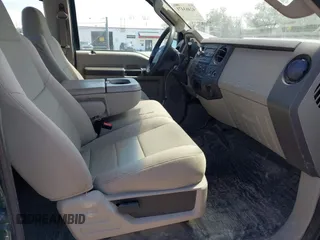 2008 Ford F-250 XL with VIN 1FTSX21518ED39178, listed as a IAAI auction lot 42463471 with 242,997 mi miles and . Bid and sale history available at DreamBid. Image 5.