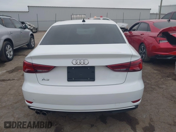 2019 Audi A3 Premium z VIN WAUAUGFF5K1014435, wystawiony jako IAAI lot #40952640 z przebiegiem 61 525 mil mil oraz . Historia ofert i sprzedaży dostępna na DreamBid. Obrazek 16.