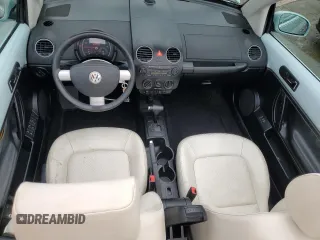 2010 Volkswagen Beetle with VIN 3VWRG3AL1AM004423, listed as a Copart auction lot 44448625 with 106,058 mi miles and Salvage Title. Bid and sale history available at DreamBid. Image 8.