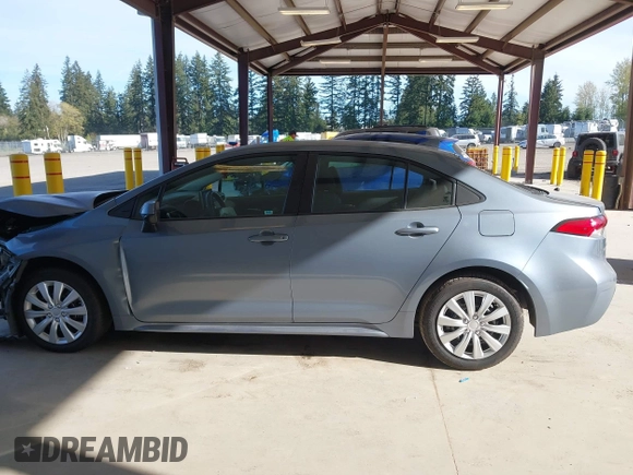 2021 Toyota Corolla LE with VIN 5YFEPMAE5MP204274, listed as a IAAI auction lot 42044017 with 76,846 mi miles. Bid and sale history available at carsss.com. Image 15.