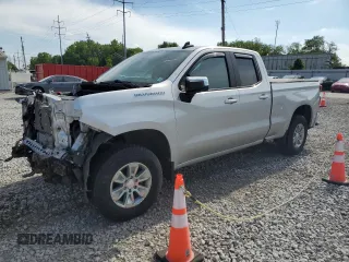 2020 Chevrolet Silverado 1500 LT z VIN 1GCRYDEK4LZ182674, wystawiony jako Copart lot #57870265 z przebiegiem 54 370 mil mil oraz Szkoda całkowita • Salvage title. Historia ofert i sprzedaży dostępna na DreamBid. Obrazek 1.