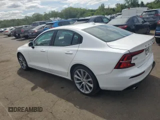 2020 Volvo S60 Momentum with VIN 7JRA22TK8LG065375, listed as a Copart auction lot 53930094 with 36,853 mi miles. Bid and sale history available at carsss.com. Image 2.