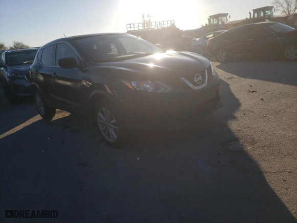 2017 Nissan Rogue Sport SV with VIN JN1BJ1CP0HW013721, listed as a Copart auction lot 75985733 with 108,318 mi miles and Salvage Title. Bid and sale history available at carsss.com. Image 4.