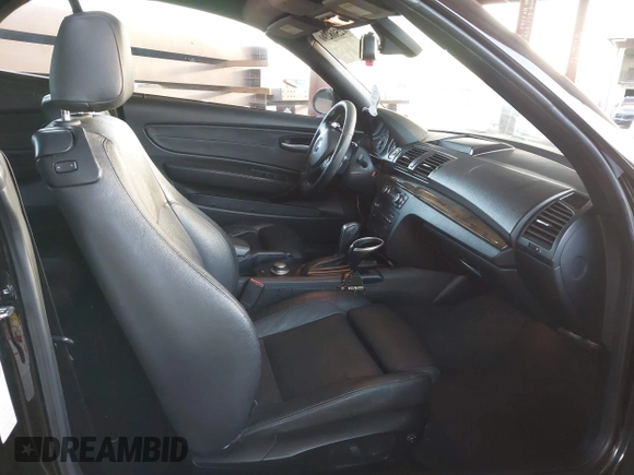 2008 BMW 1 Series 135i with VIN WBAUN93568VF54754, listed as a IAAI auction lot 42508290 with 127,978 mi miles and . Bid and sale history available at DreamBid. Image 5.