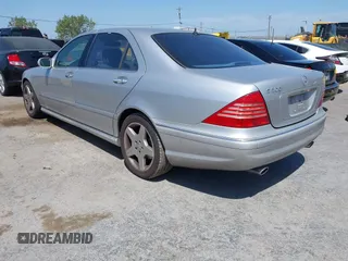 2003 Mercedes-Benz S 430 with VIN WDBNG70J83A333224, listed as a IAAI auction lot 42170215 with 115,278 mi miles and . Bid and sale history available at carsss.com. Image 3.