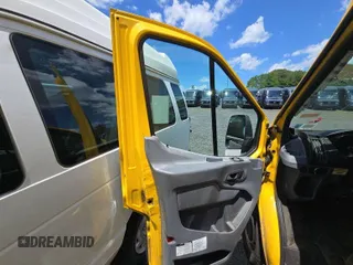 2016 Ford Transit с VIN 1FTKR3XM6GKB35085, выставлен на аукционе IAAI как лот 42847826 с пробегом 243 641 миль миль и . История ставок и продаж доступна на DreamBid. Изображение 7.