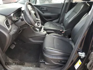 2022 Chevrolet Trax LT with VIN KL7CJLSM0NB516282, listed as a Copart auction lot 43258405 with 52,490 mi miles and Salvage Title. Bid and sale history available at carsss.com. Image 7.